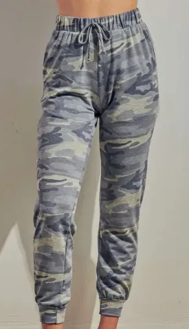 Peyton - Camo Joggers