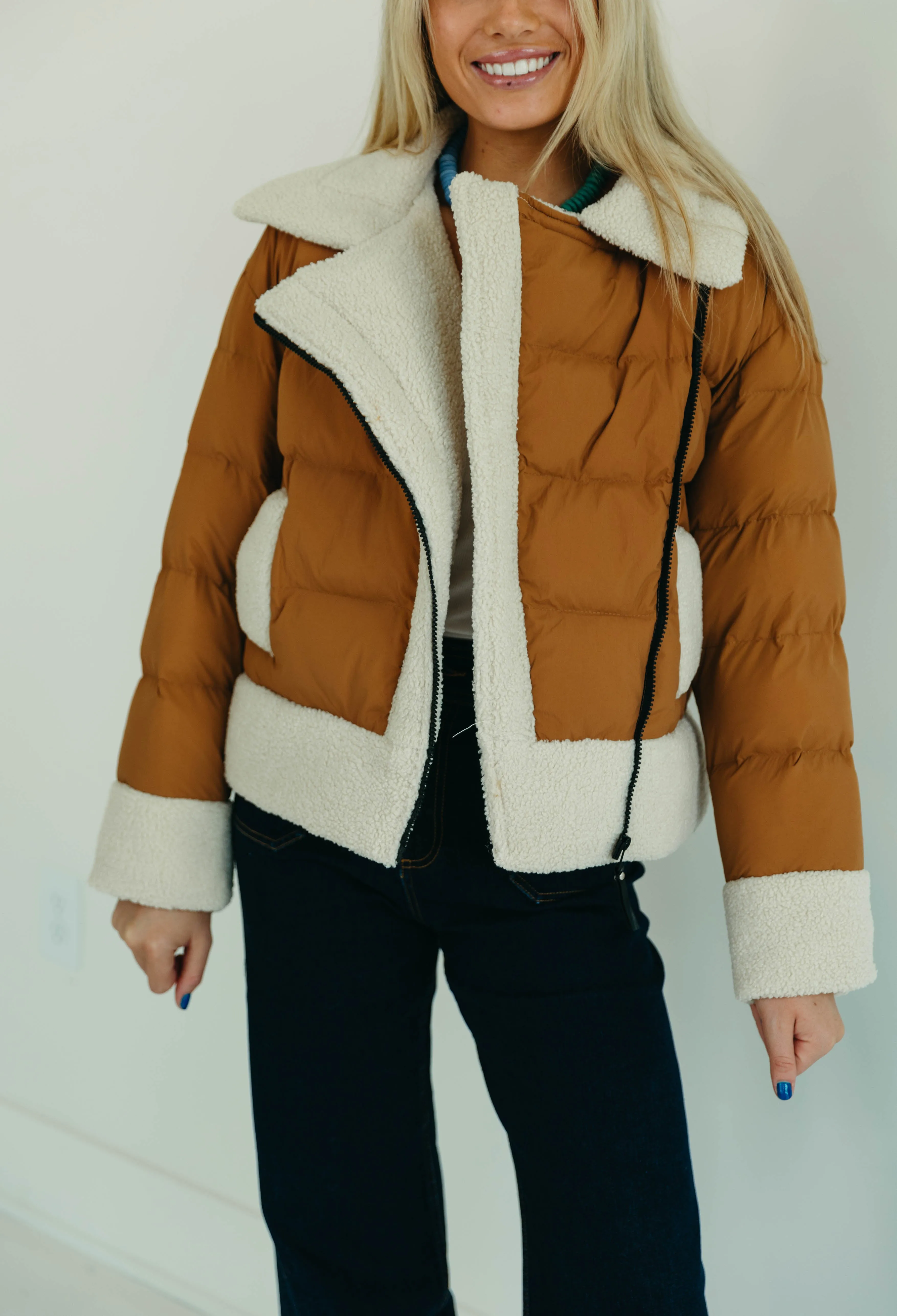 Rocky Puffer Jacket - Camel