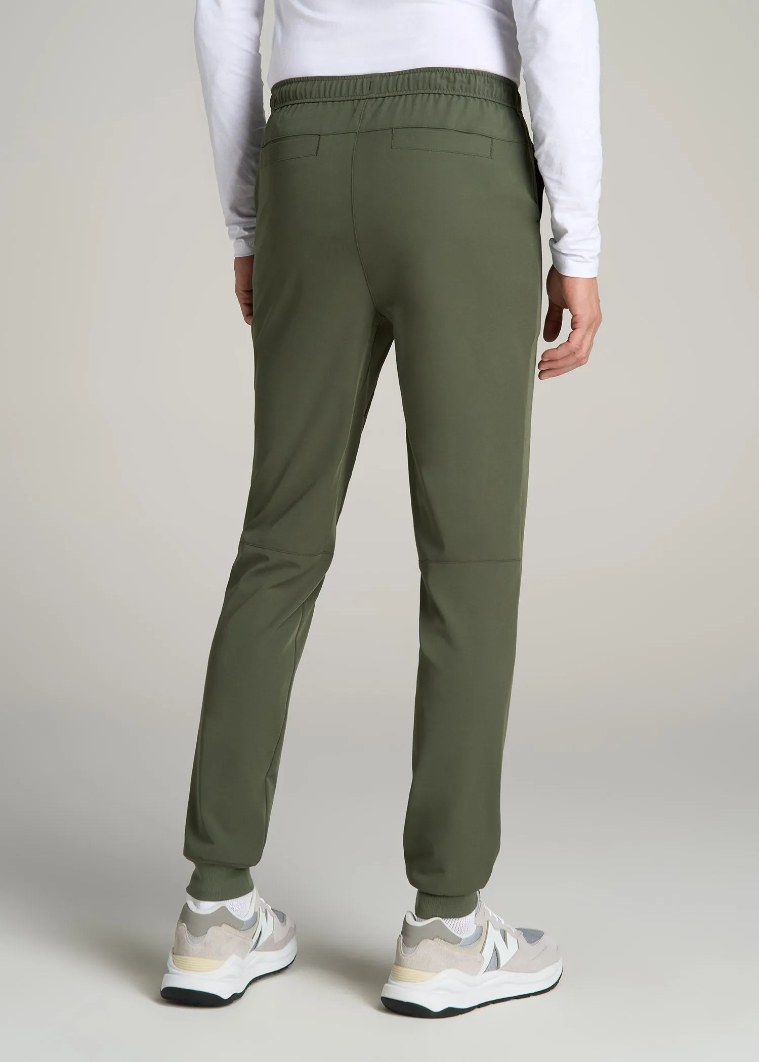 Scrub Joggers for Tall Men in Clover Green