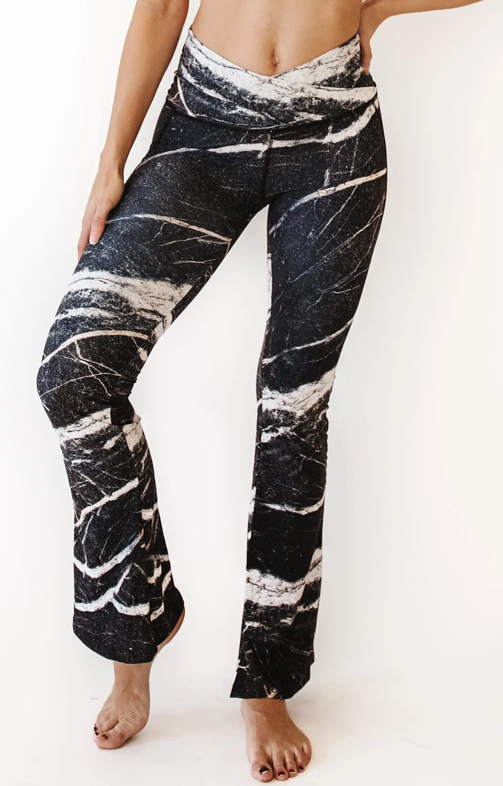 Split Flare Pant In River Rock