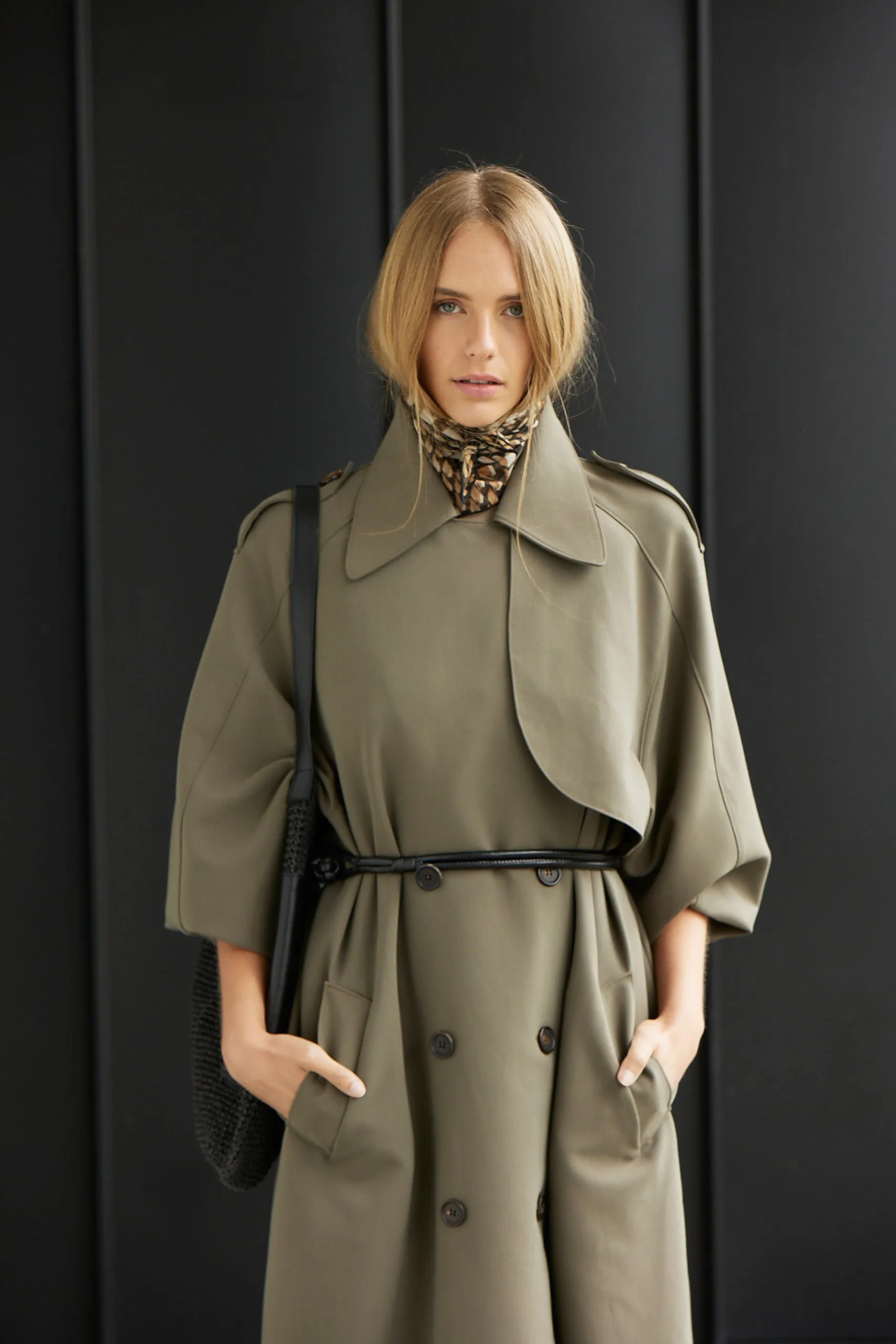 THE TRENCH. OLIVE