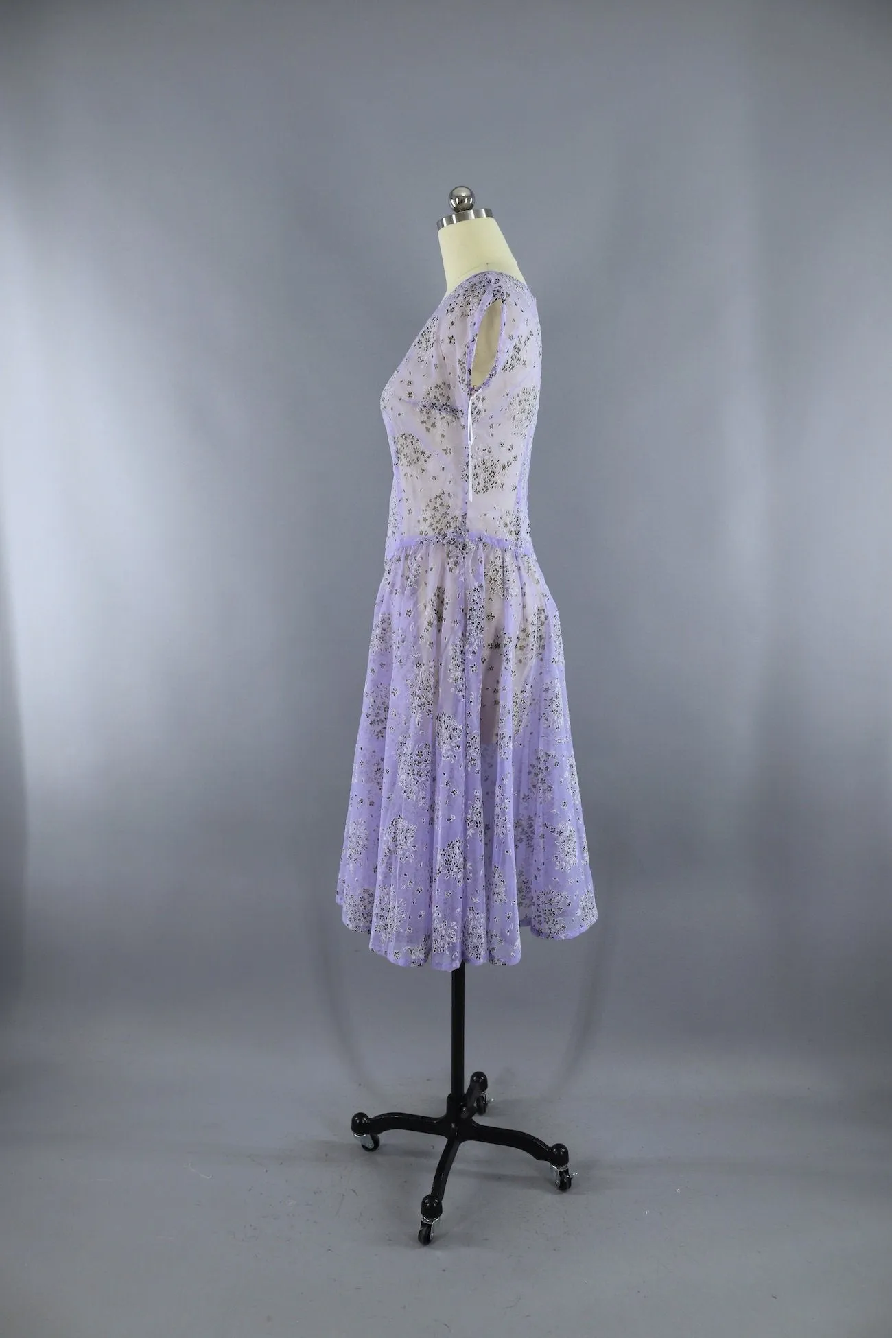 Vintage 1950s Sheer Day Dress / Lavender Green Floral